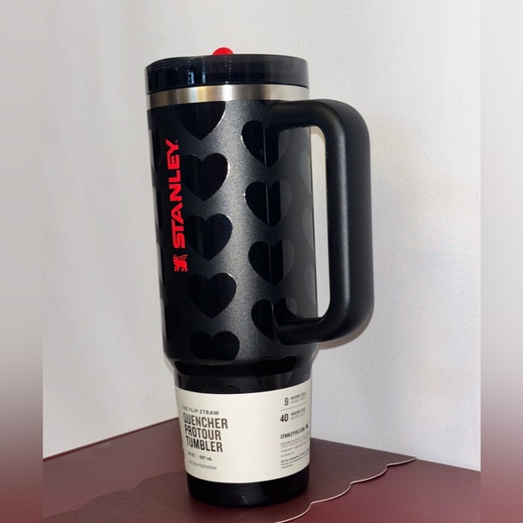 30 oz BLACK LOVELY Stanley quencher protour Valentine’s Day 2026 hearts w red - Picture 3 of 10